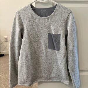 Arc'teryx Heathered Gray Women's Top